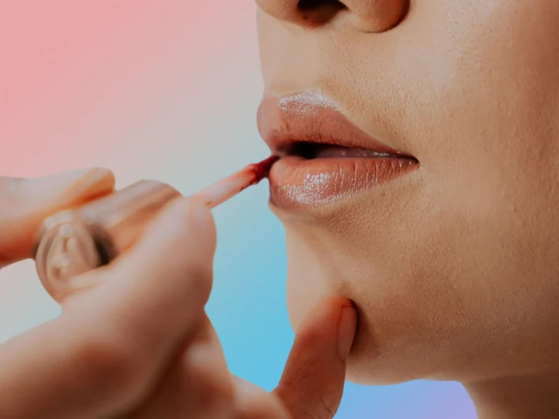 Makeup Products That Look Better on Mature Skin